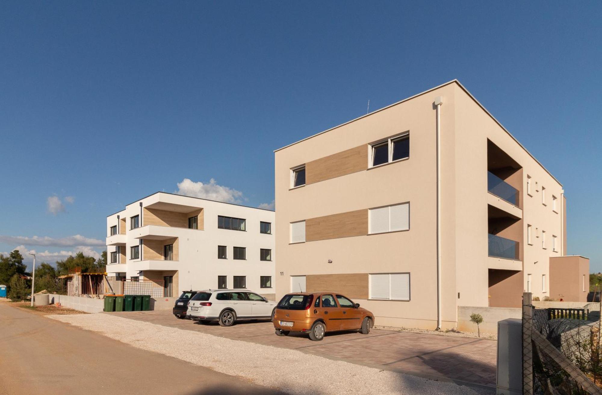 Modern And Spacious Apartment Helena Near The Beach Privlaka  Zewnętrze zdjęcie